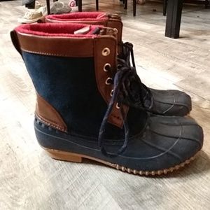 Women's Tommy Hilfiger winter duck boots